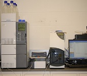 Shimadzu LC-2010 HPLC Chromatography System